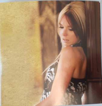 CD Suzie McNeil: Broken & Beautiful