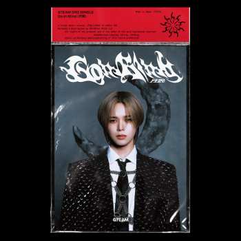 CD &TEAM: Go In Blind - K Member Solo Jacket