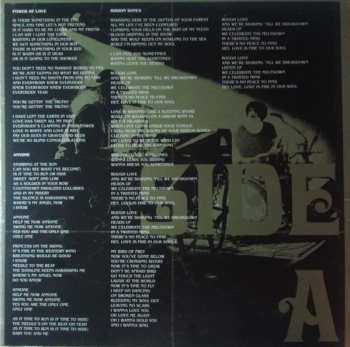 LP The Alligator Wine: Bones And Teeth CLR | LTD | NUM