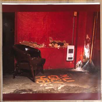 2LP The Lowest Of The Low: Taverns And Palaces