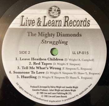 LP The Mighty Diamonds: Struggling