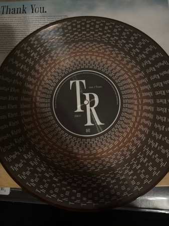 LP Thomas Rhett: About A Woman