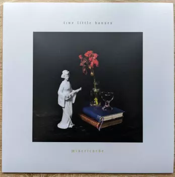 Tiny Little Houses: Misericorde