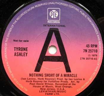 Album Tyrone Ashley: Nothing Short Of A Miracle