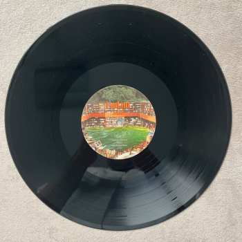 LP Umlaut: Desolë LTD