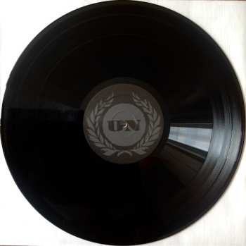 LP United Nations: United Nations DLX | NUM