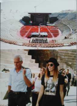 2CD/DVD/Box Set Various: Amiche In Arena DLX