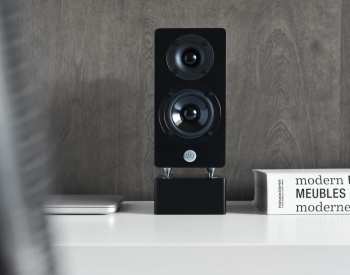 Hi-Fi WRS MM2 Černá